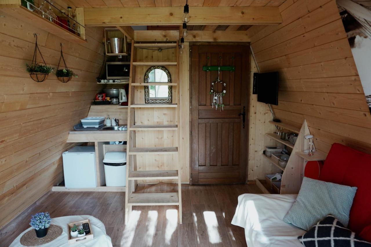 Le Tipi Avec Jacuzzi Et Jardin Chalet Troyes